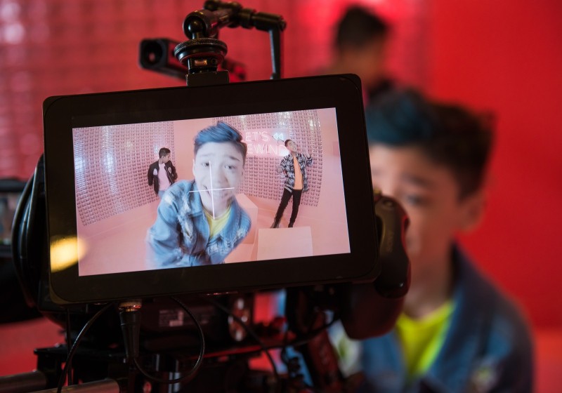 Mini Pop Kids - Sucker